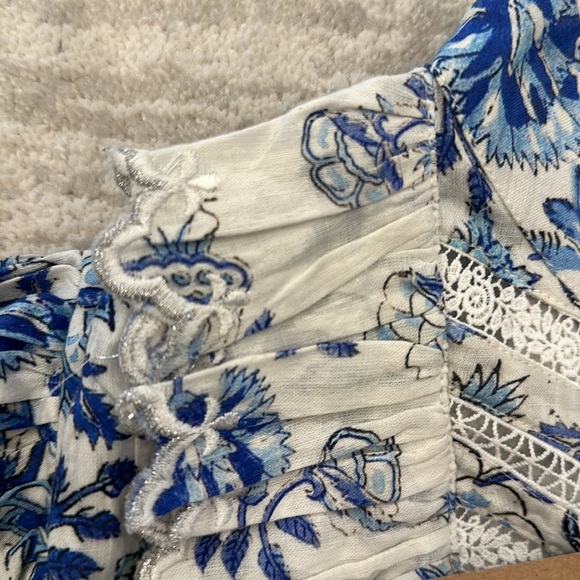 Hemant & Nandita crop top. - Picture 5 of 9